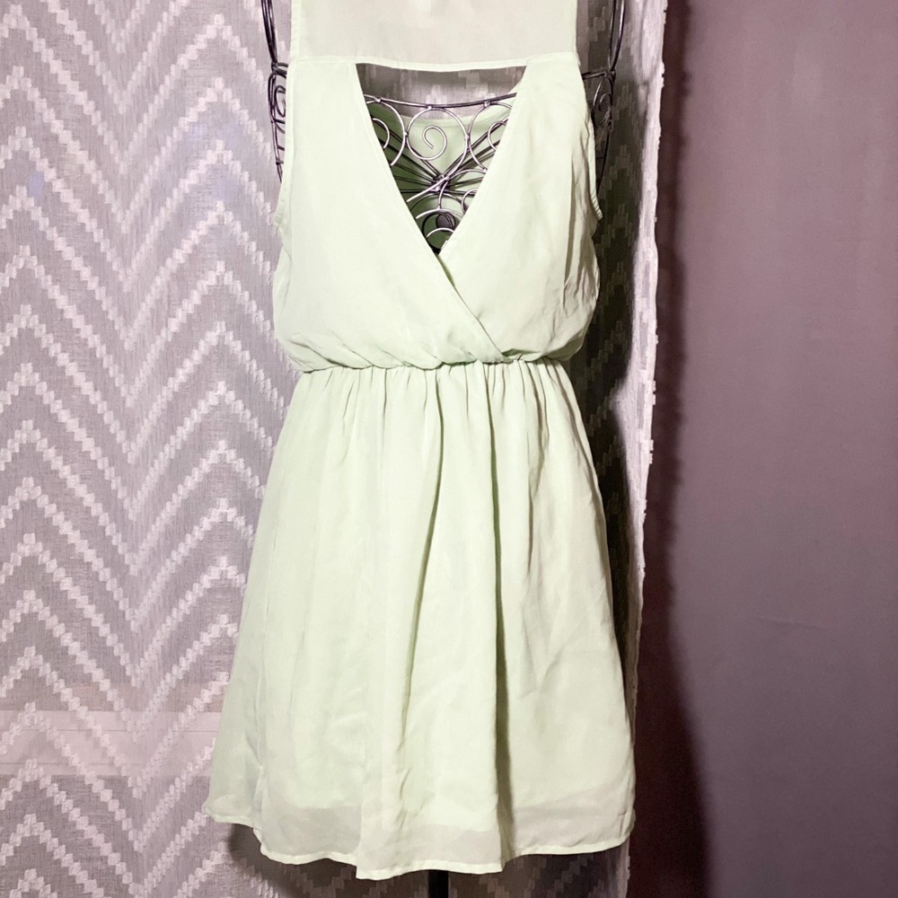 Mint green divided by H&M mini dress size 4 - Picture 4 of 4